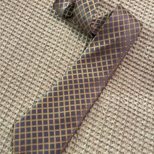 Kailong Elegant Blue and Gold Men's Tie